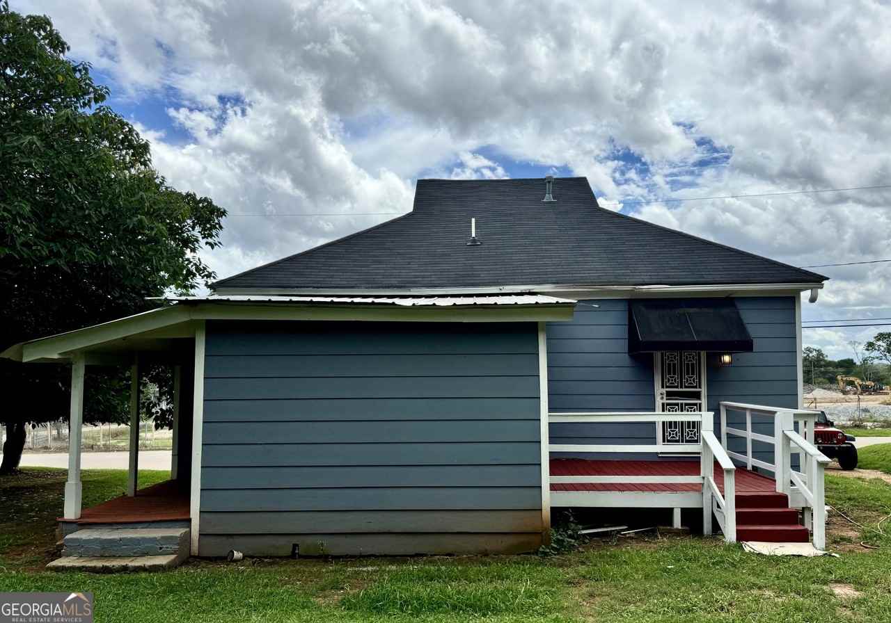 83 Elm Street - Photo 2 of 13