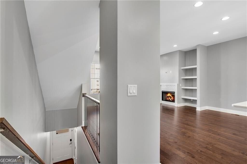 743 Taylor Ct Ne #0 - Photo 6 of 50