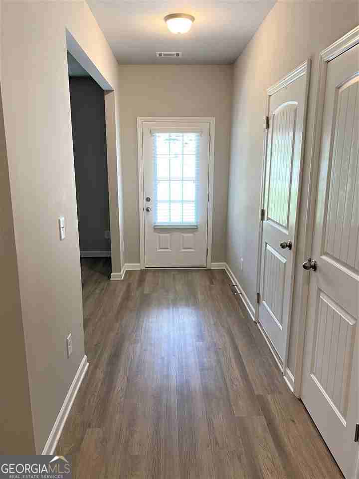 216 Finley Dr - Photo 6 of 22