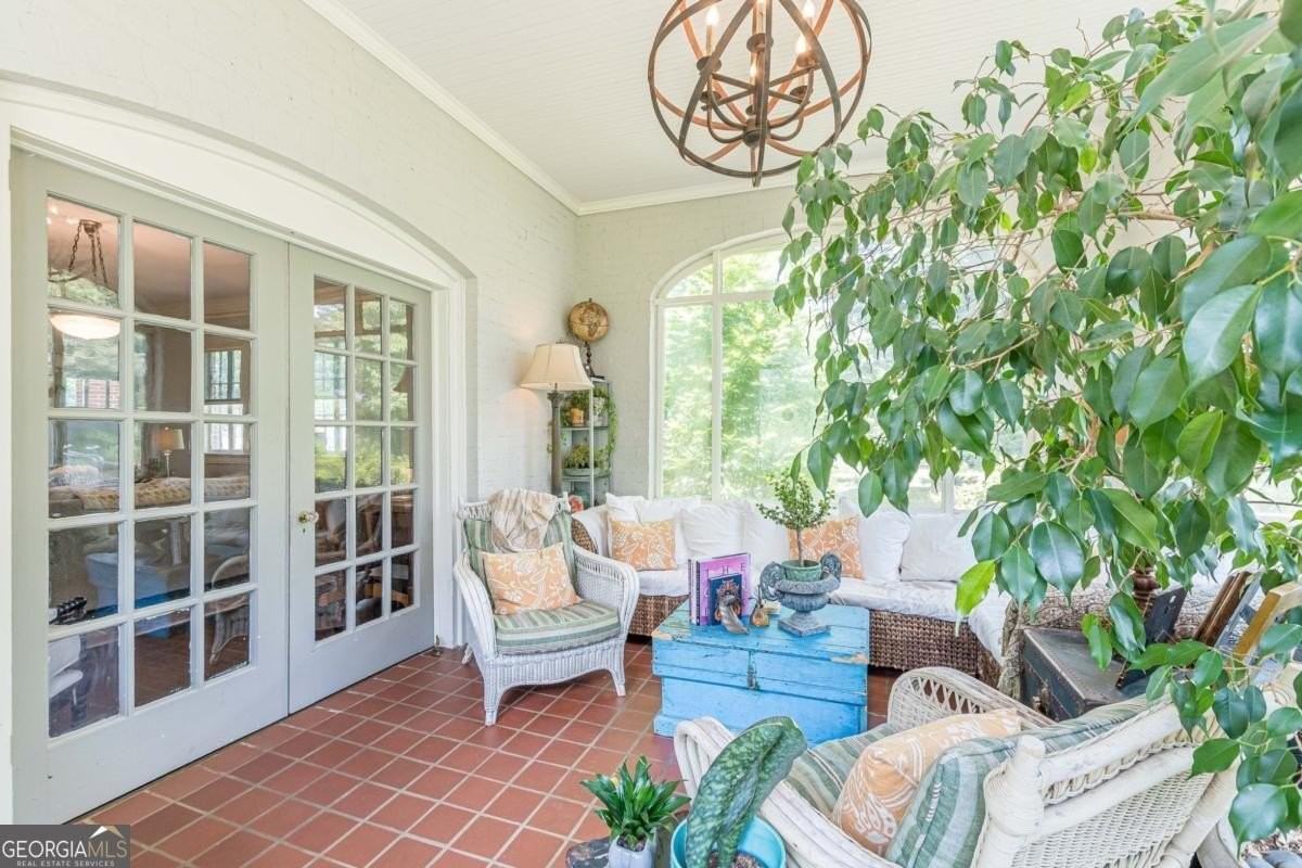 1878 Cambridge Ave - Photo 7 of 50