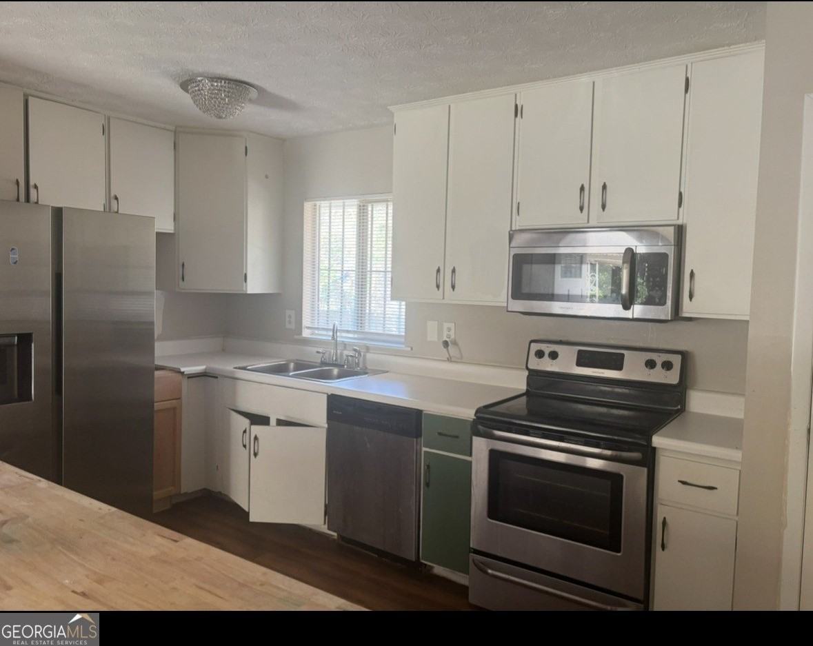 602 Dixon Road - Photo 3 of 4