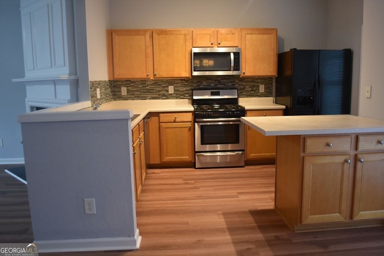 1078 Prestwyck Court - Photo 5 of 30