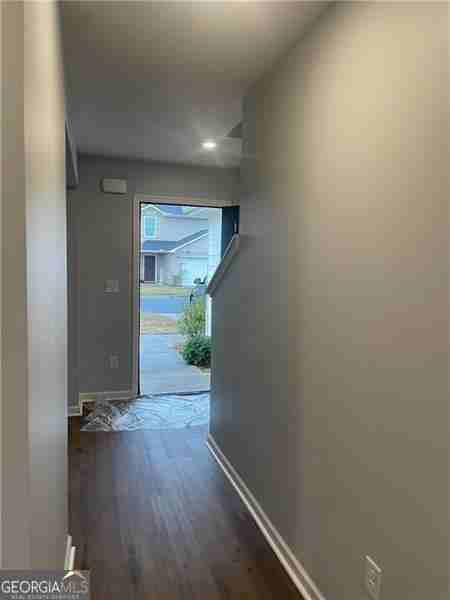 38 Oxford Ln - Photo 3 of 25