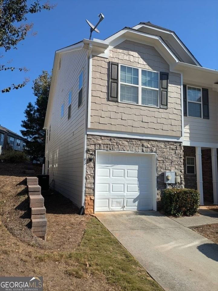 91 Meeting Place Road - Photo 2 of 18