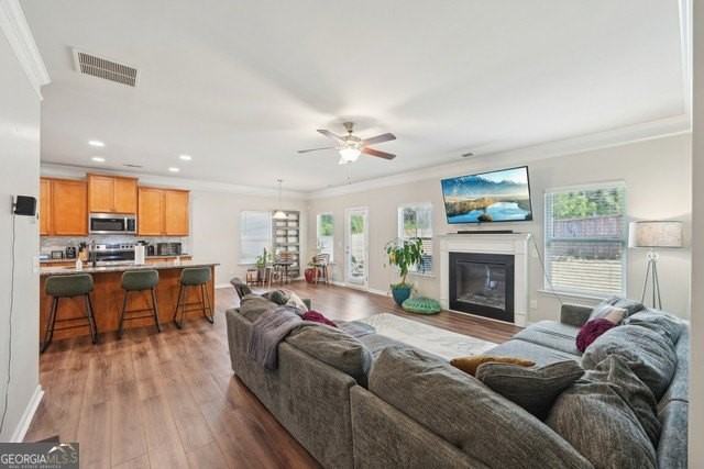 5389 Burrus Lane - Photo 5 of 19