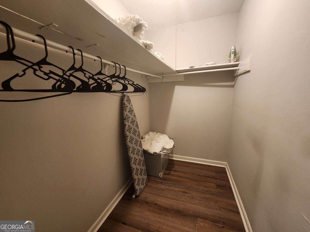 917 Oakview Ave Apt C #C - Photo 4 of 14