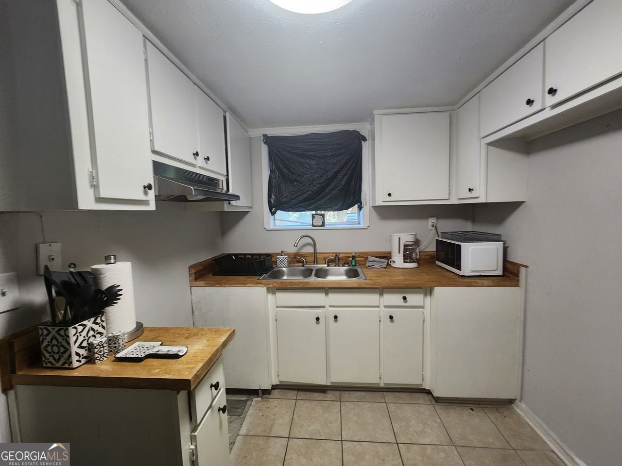 917 Oakview Ave Apt E #E - Photo 5 of 13