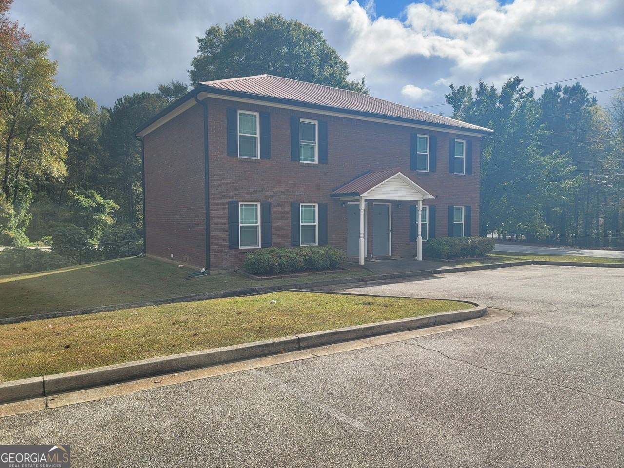 160 2nd Street #TH9 - Photo 3 of 50