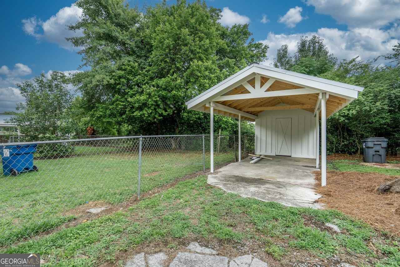 175 East Main Street #B - Photo 4 of 28