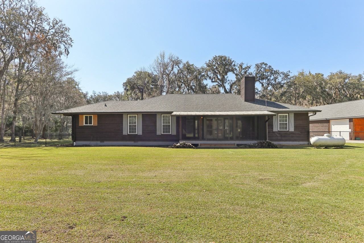 325 White Oak Pl - Photo 3 of 50