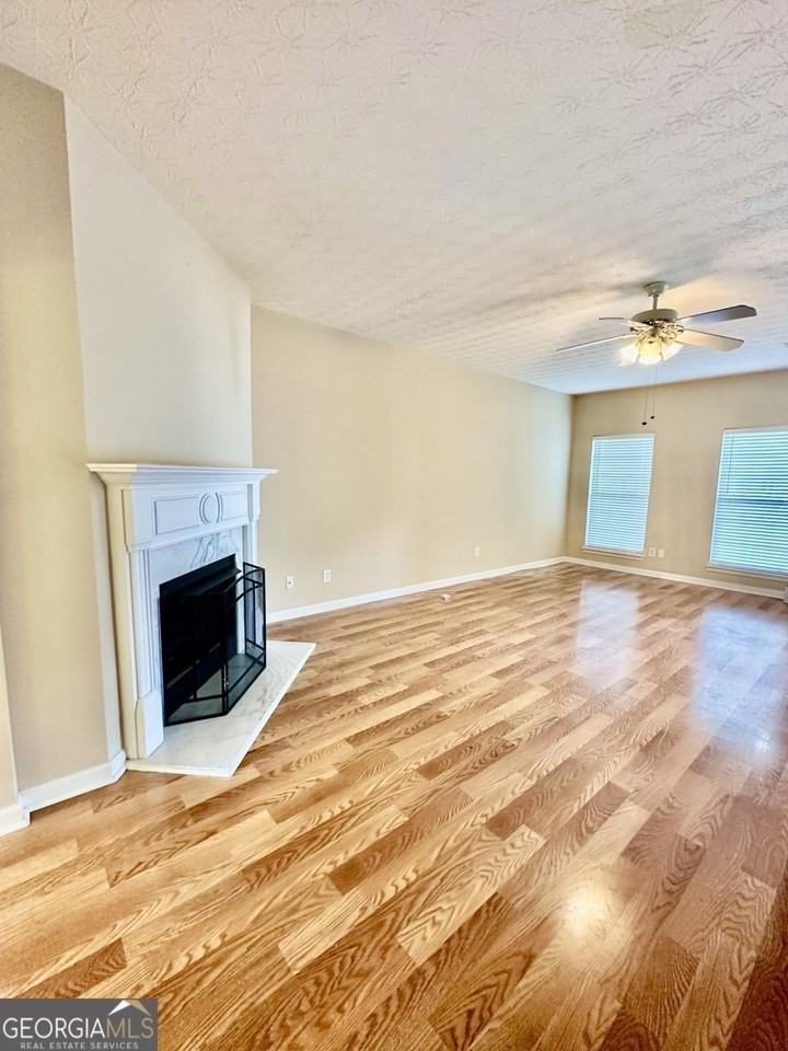 658 Kenridge Way - Photo 2 of 16