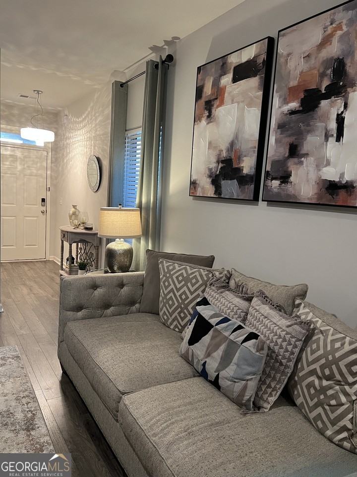 1775 Labonte Parkway - Photo 2 of 14