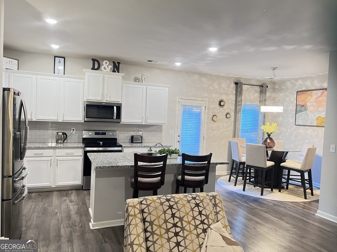 1775 Labonte Parkway - Photo 3 of 14