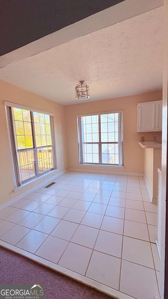 221 Heathrow Dr - Photo 5 of 5