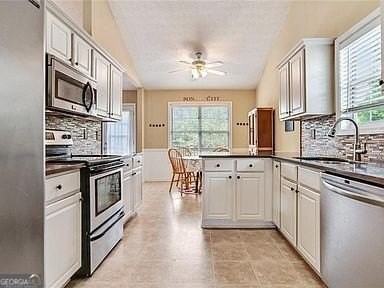 3624 White Sands Way - Photo 4 of 19