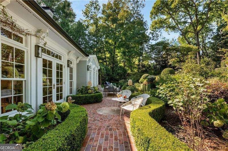 4224 E Conway Dr Nw - Photo 7 of 50