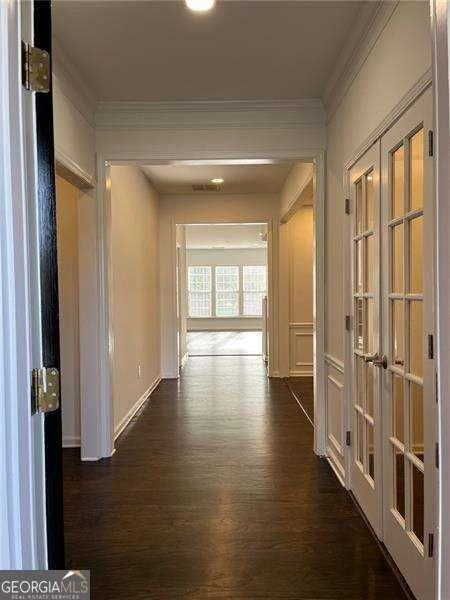 319 Dexter Dr - Photo 7 of 50