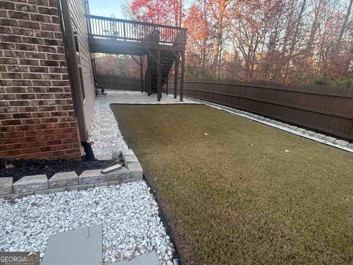 1615 Beckham St - Photo 5 of 36