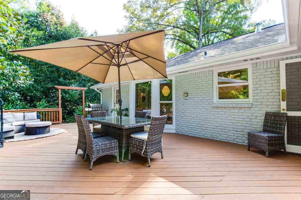 485 Riverside Parkway - Photo 6 of 50