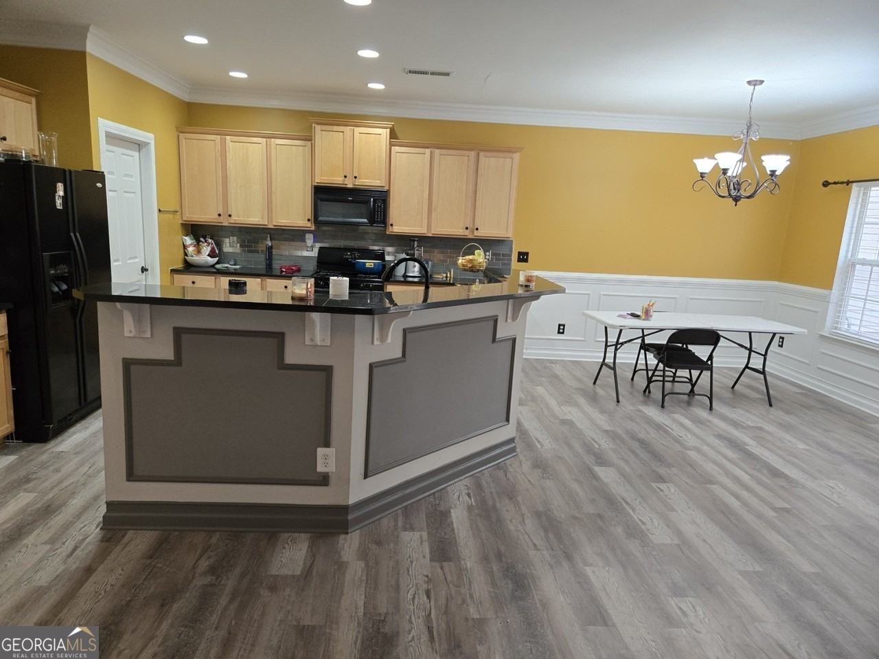 2900 Suttles Dr Sw - Photo 7 of 23