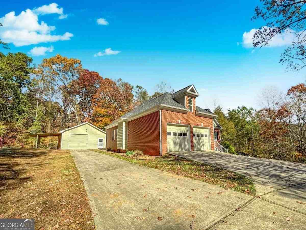 239 Gallery Ct - Photo 2 of 50