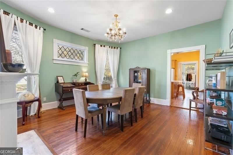 1092 Oak Street Southwest - Photo 7 of 24