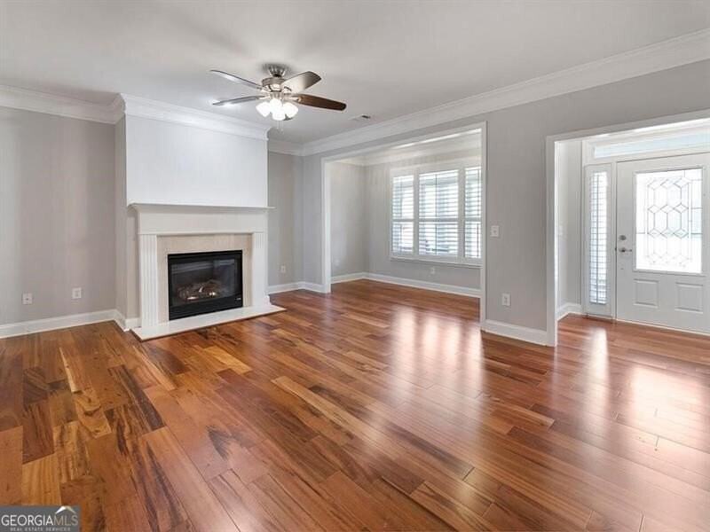 820 Freedom Ln - Photo 6 of 30