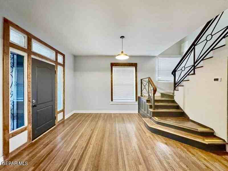 1305 E Rio Grande Ave - Photo 4 of 42