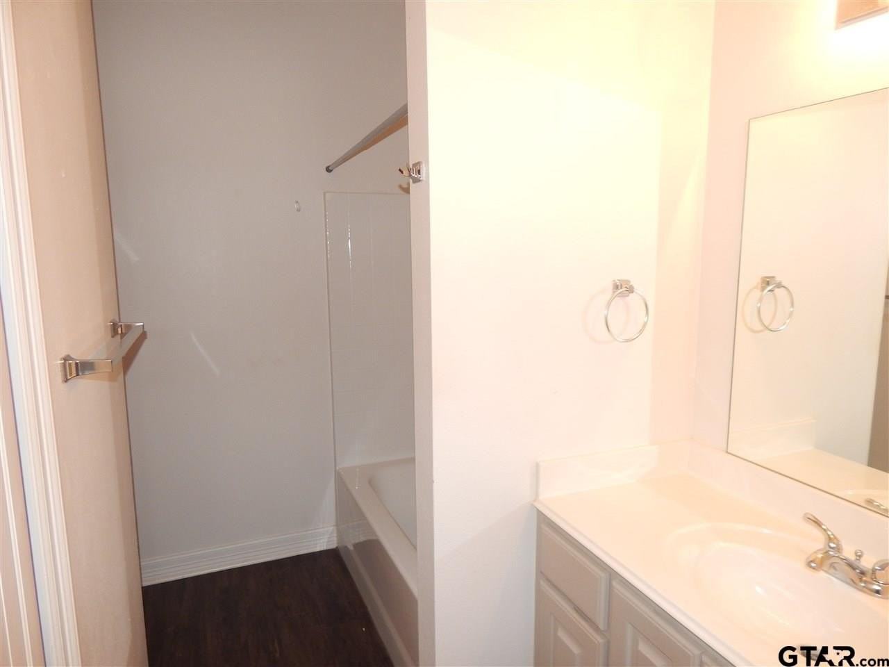 2434 Haverhill Dr - Photo 7 of 19