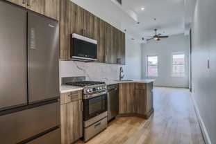 301 Madison Street #4N - Photo 1 of 1