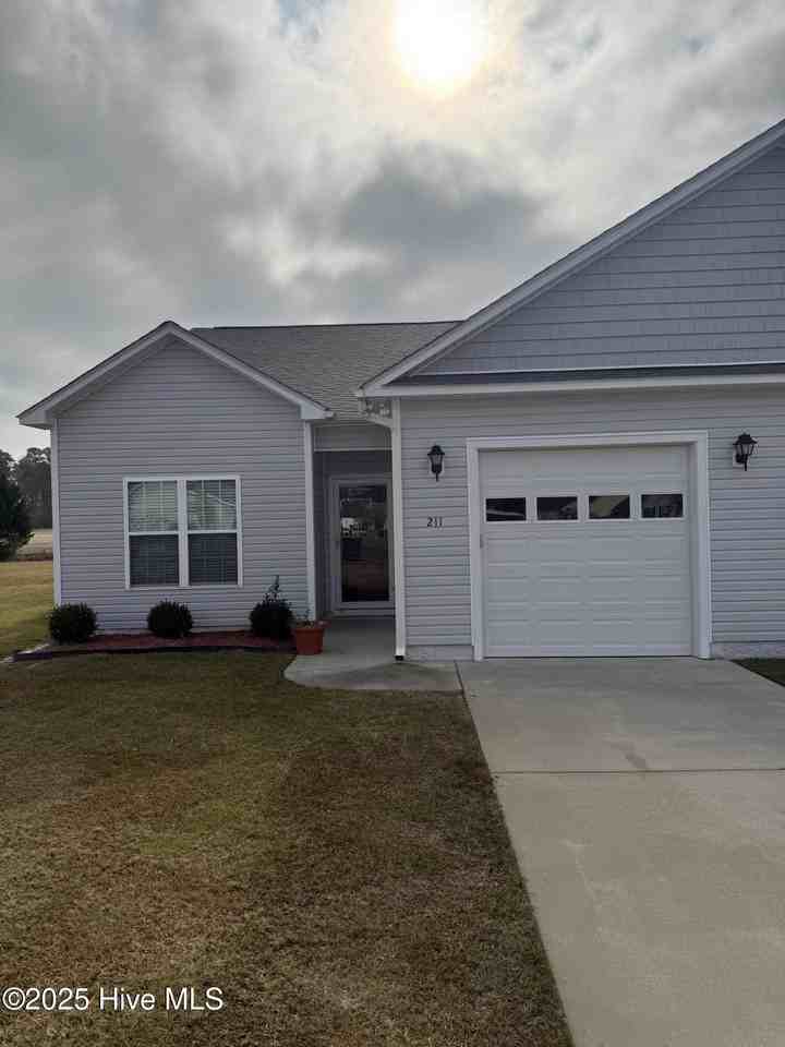 211 Briarcliff Court