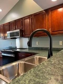 3573 Forest Spring Ct - Photo 6 of 16