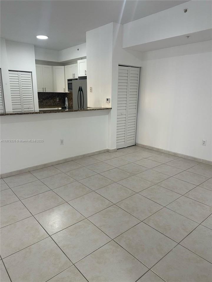 7210 Nw 114th Ave #10715 - Photo 4 of 27