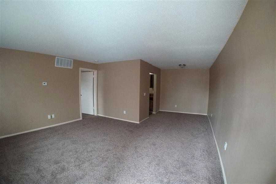 Sheridan Crossing - Photo 7 of 19