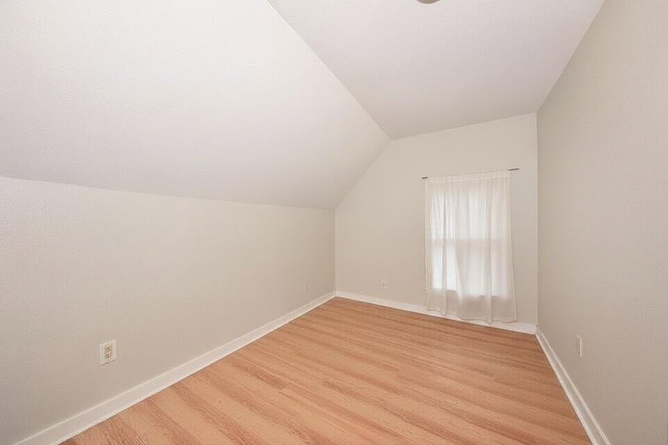 2166 S 6th St - Photo 5 of 12