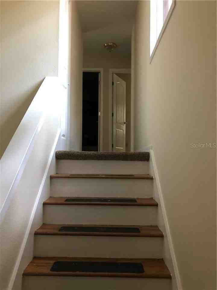 30527 Brae Burn St - Photo 3 of 7