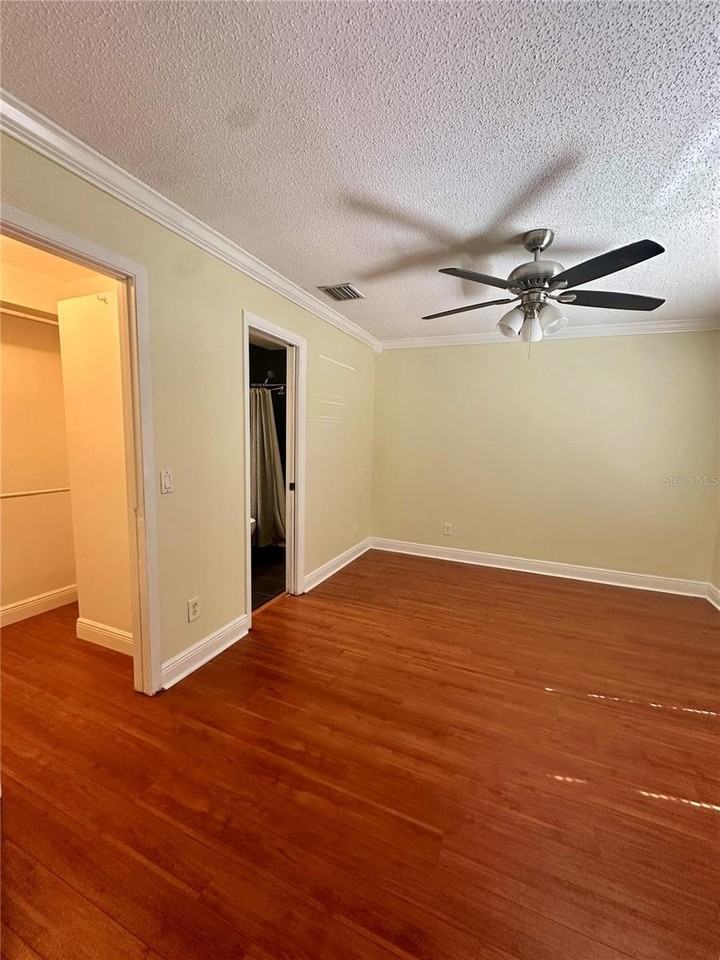 8515 Plumeria Ave - Photo 6 of 13