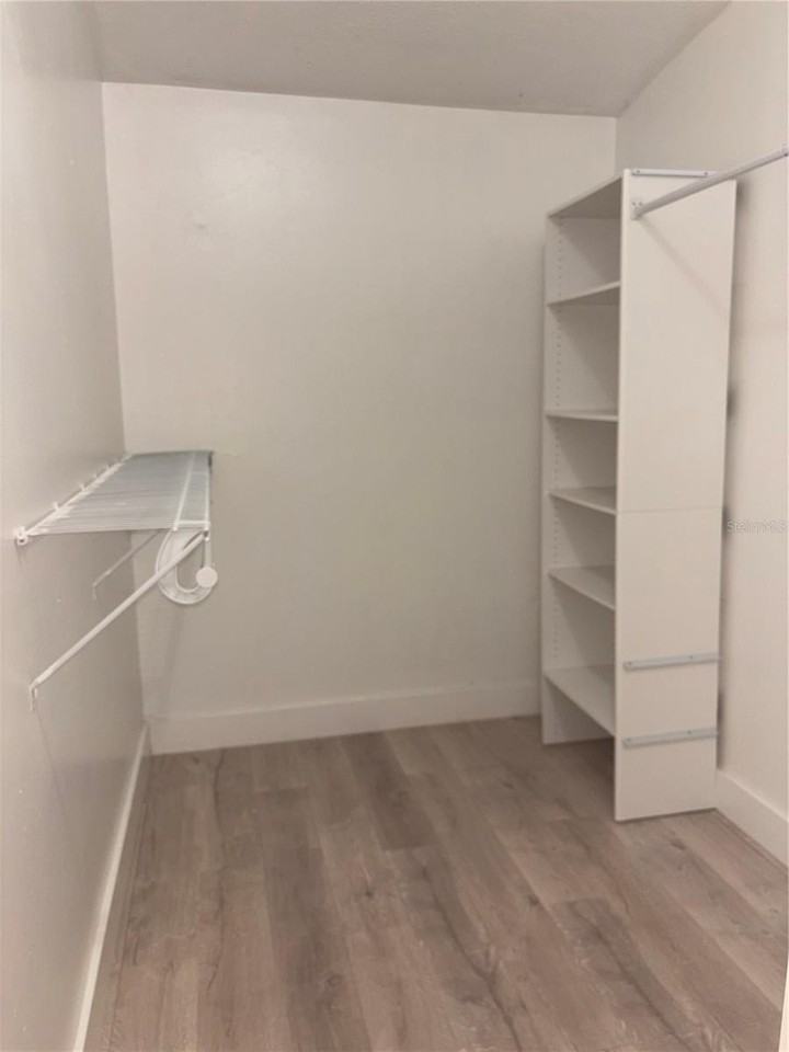 1690 Dale Ave - Photo 7 of 11