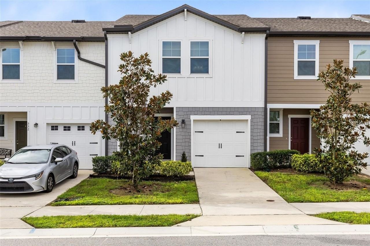 528 Madison Dr - Photo 3 of 31