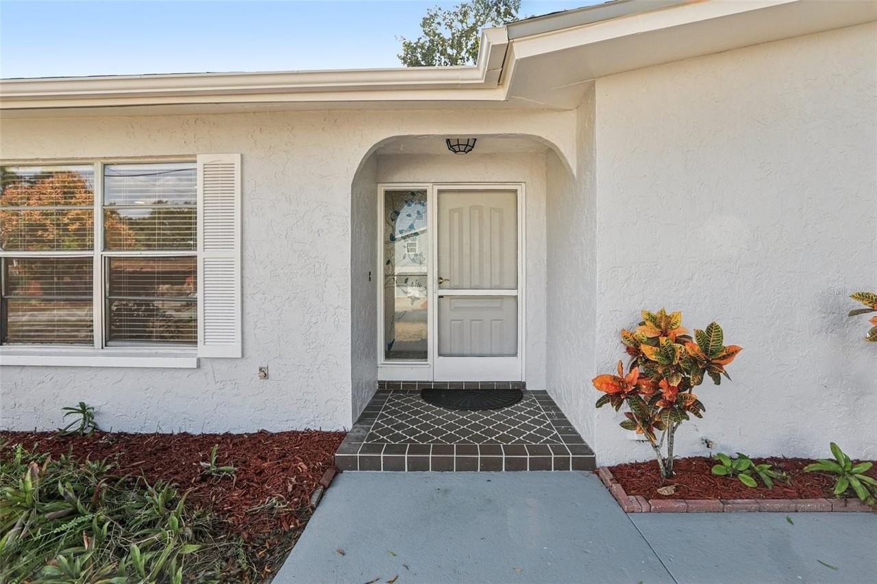 3100 N Canal Dr - Photo 4 of 33