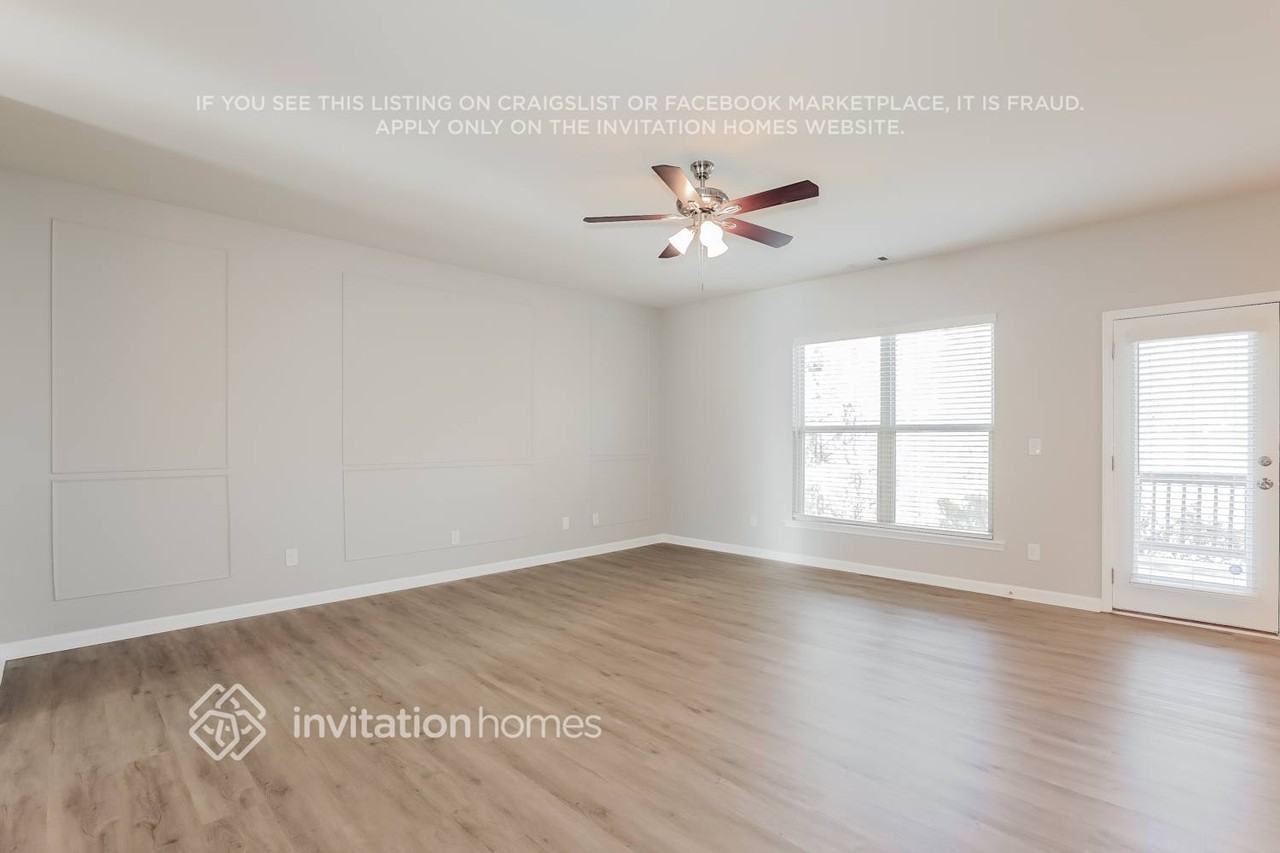 2049 Charcoal Ives Rd - Photo 5 of 19