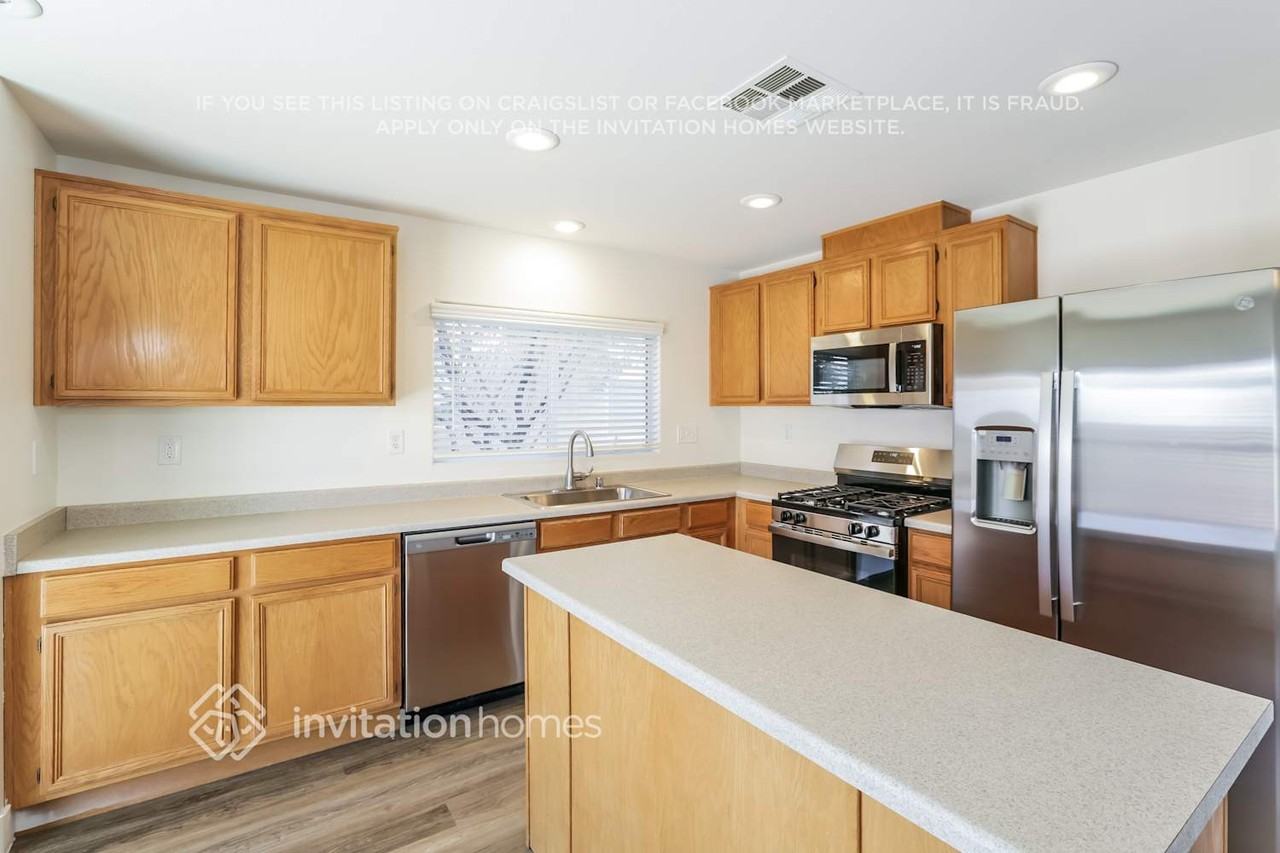 7408 Easingwold Dr - Photo 6 of 18