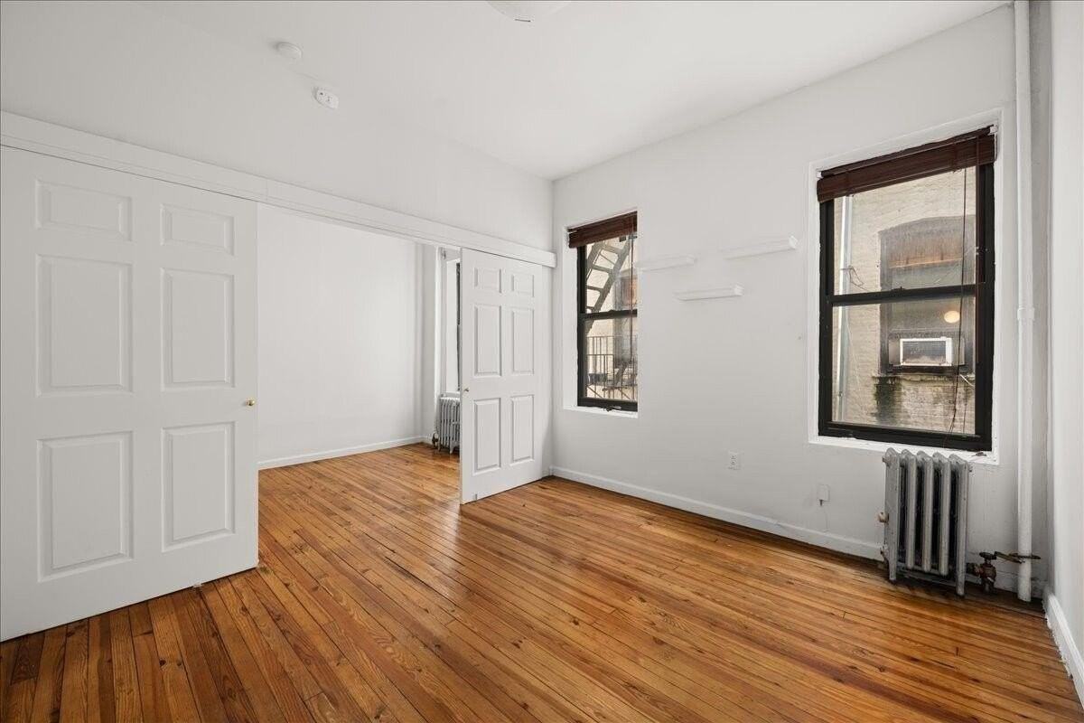 260 260 PACIFIC Street unit: 14 #14 - Photo 3 of 6