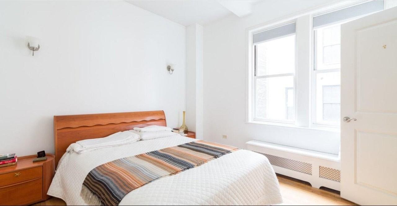 108 E 66th St Apt 2b #2B - Photo 3 of 4