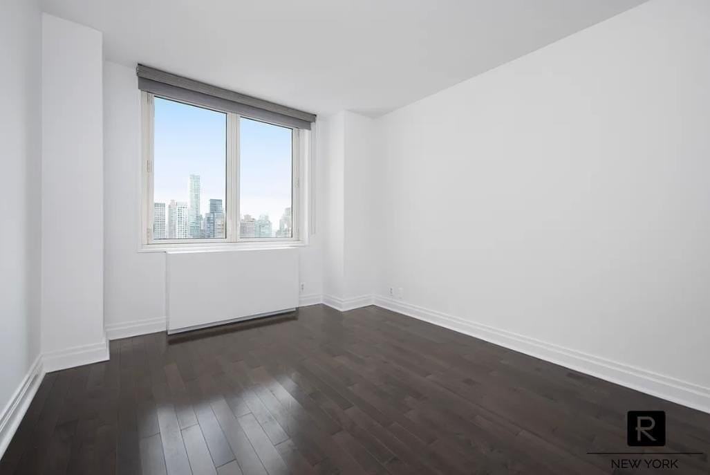 212 E 47th St Apt 31b #31B - Photo 4 of 4