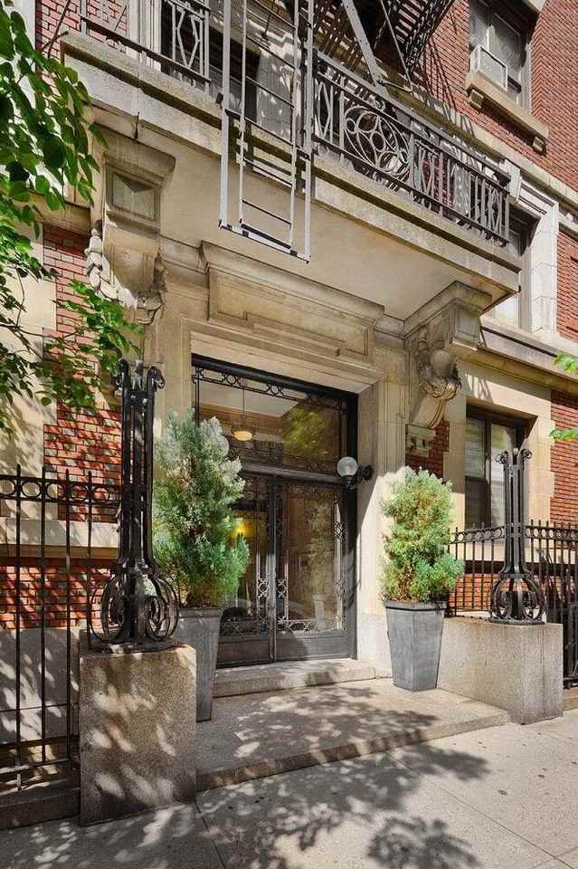 139 E 30th St Apt 4a #4A - Photo 5 of 5