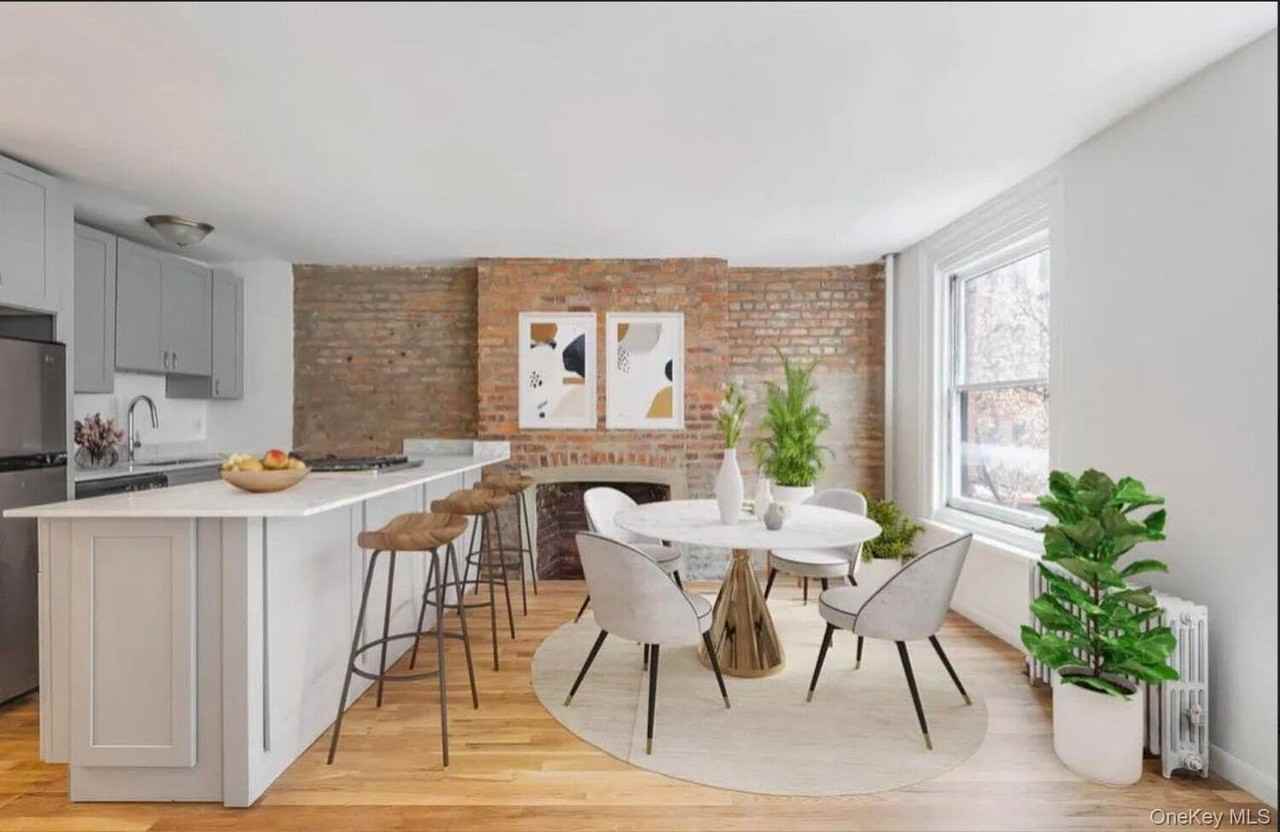 138 Sullivan St Apt 2 #2 - Photo 2 of 8