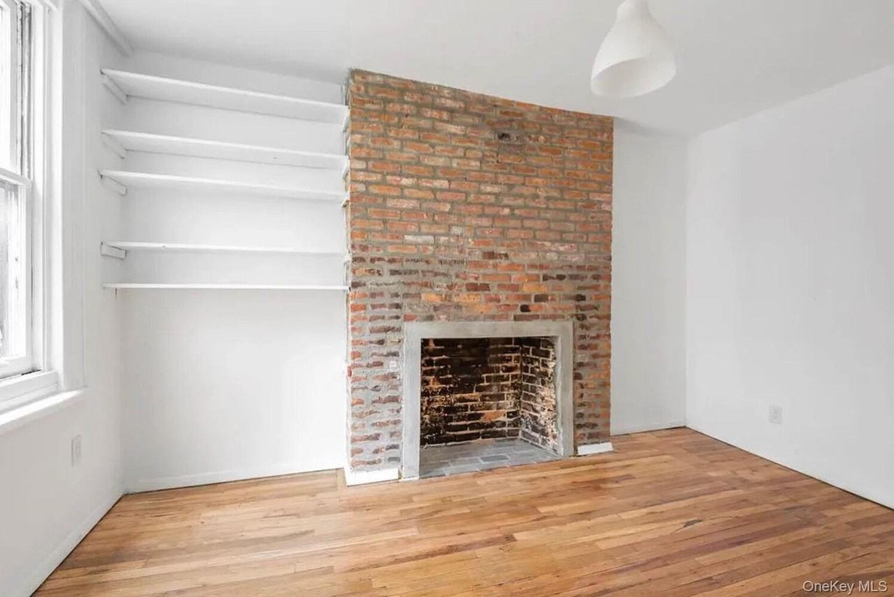 138 Sullivan St Apt 2 #2 - Photo 6 of 8