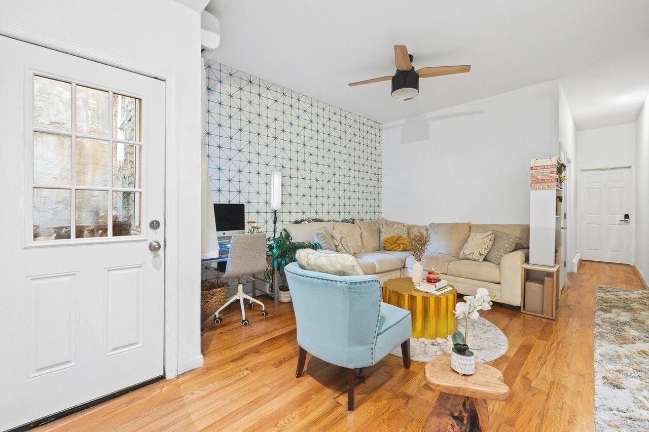 1302 Herkimer St - Photo 3 of 6