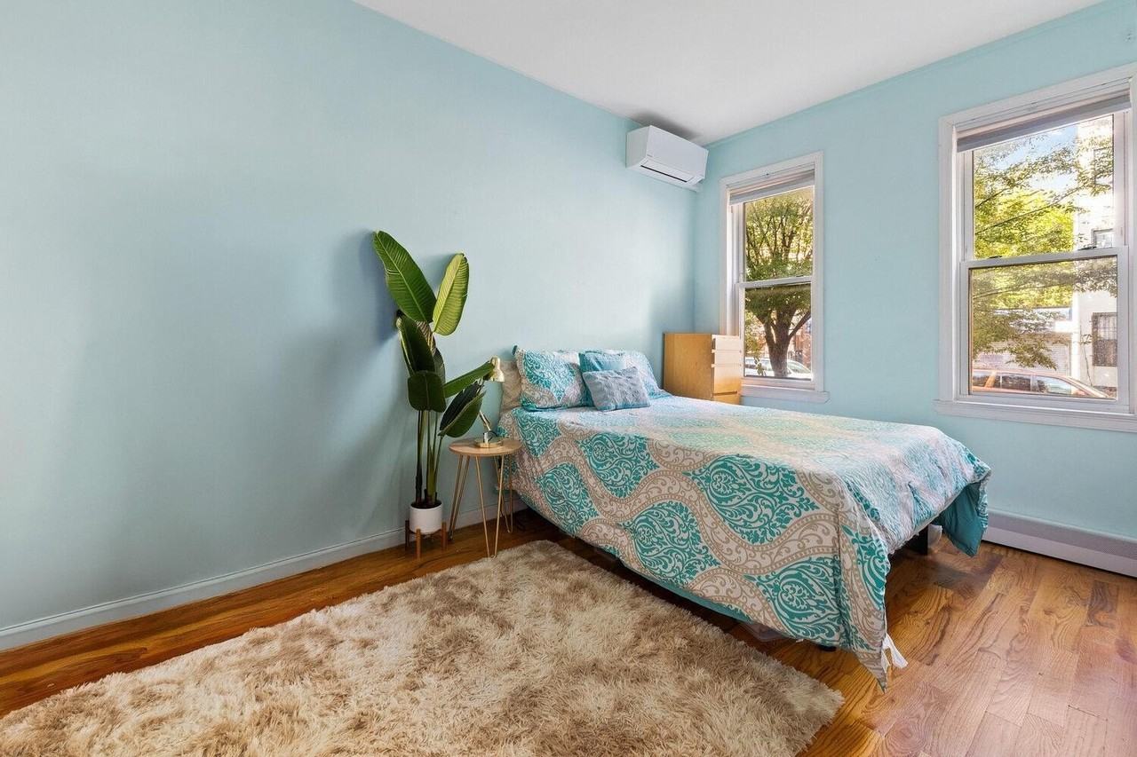 1302 Herkimer St - Photo 4 of 6